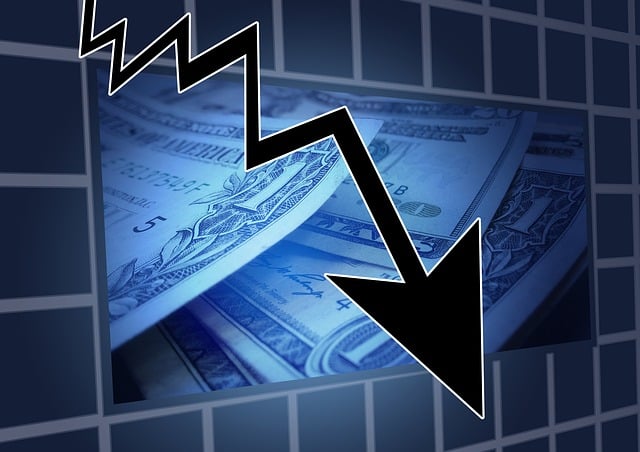 工业需求回暖信号：黑色系与有色金属的传导逻辑